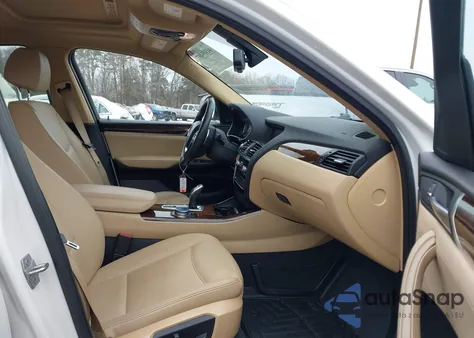 2016 BMW X4 xDrive28I z USA, uszkodzony, nr VIN 5UXXW3C53G0R22213